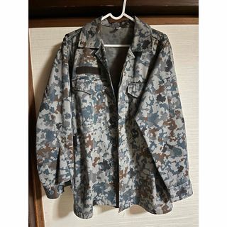 実物保証 中国人民解放軍07式林地迷彩戦闘服上下セット 送料込の通販