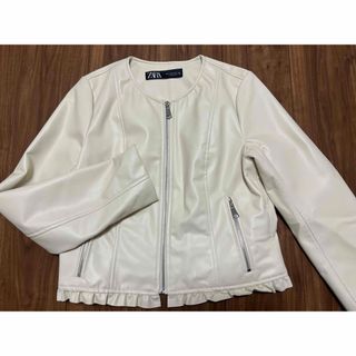 ZARA（ライダースジャケット ・ ホワイト/白色系）のフリマアイテム一覧