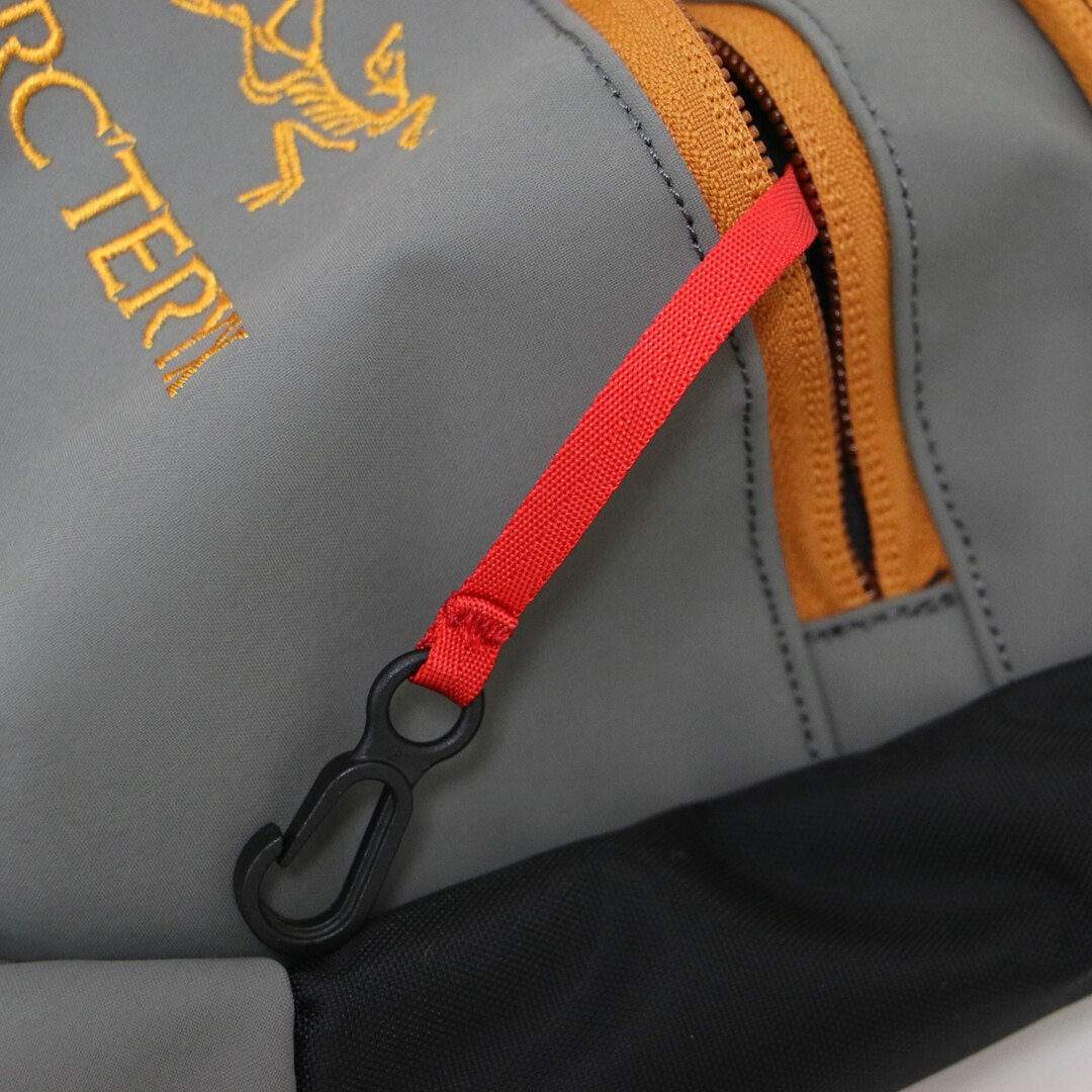 ARC'TERYX - 【新品】ARCTERYX アークテリクス バッグ グレー オレンジ