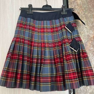 Vivienne Westwood（ミニスカート）のフリマアイテム一覧
