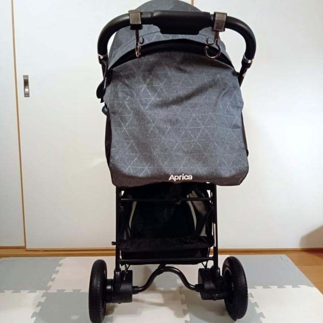 美品✨】アップリカ ベビーカー スムーヴプレミアムAC 空気入れ不要♪⭐︎