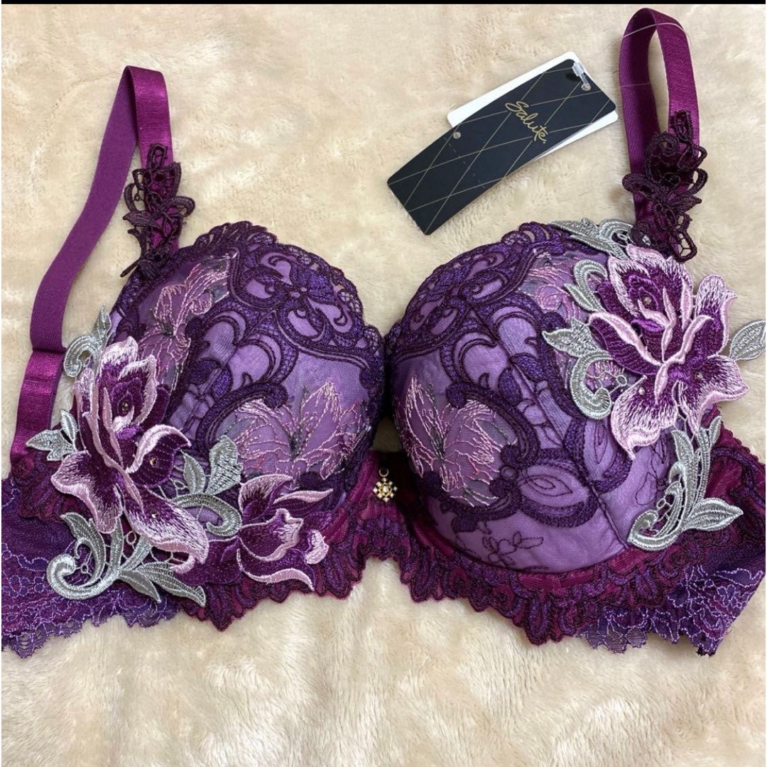 サルート82g イタリア【G65】