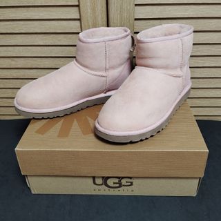 UGG（ブーツ ・ ピンク/桃色系）のフリマアイテム一覧