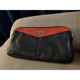 PRADA（ファー ・ クラッチバッグ）のフリマアイテム一覧