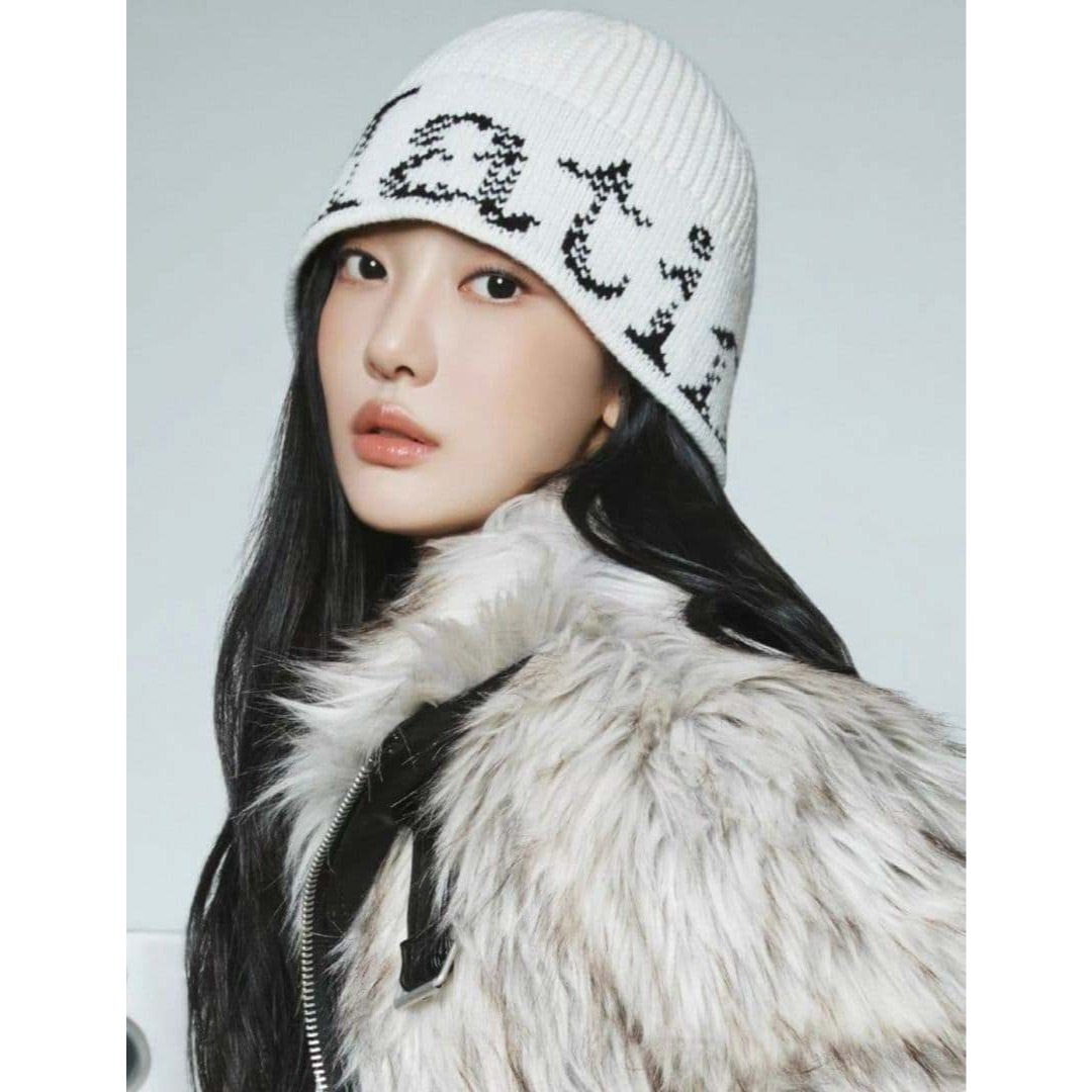 最新版 ニンニン着用 Martin Kim ロゴ入りニット帽 ホワイトの通販 by