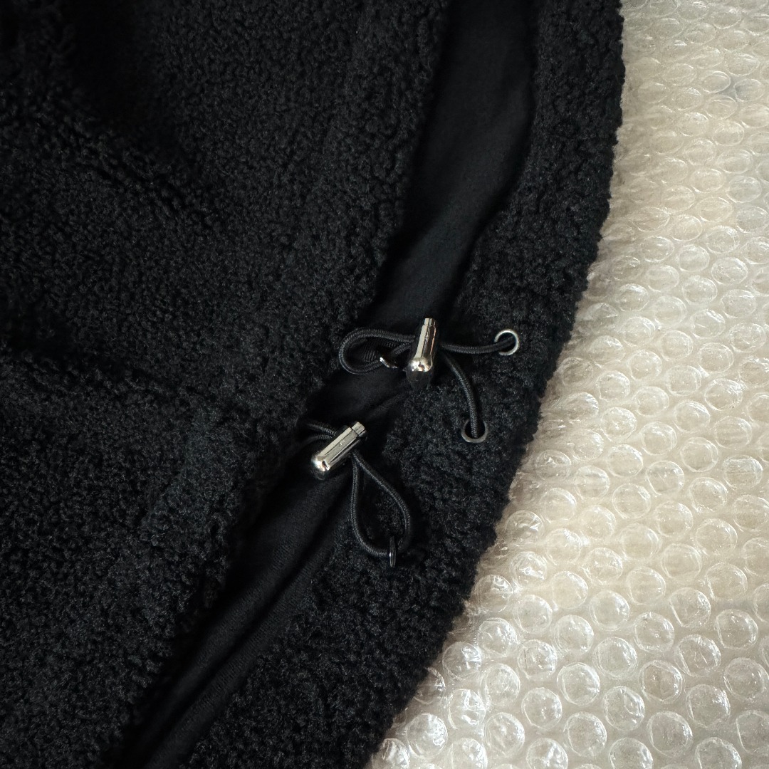 Vivienne Westwood - 【新品☆高級モデル☆オーブ刺繍☆】ヴィヴィアン