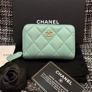 CHANEL（財布 ・ グリーン・カーキ/緑色系）のフリマアイテム一覧