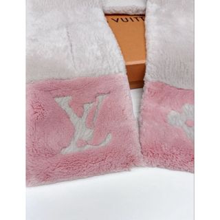 LOUIS VUITTON（マフラー/ショール）のフリマアイテム一覧