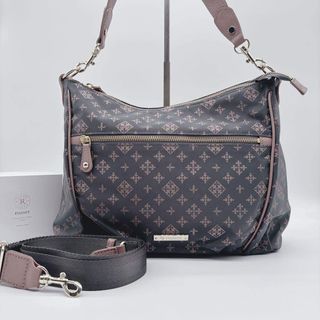 Russet（ピンク/桃色系）のフリマアイテム一覧