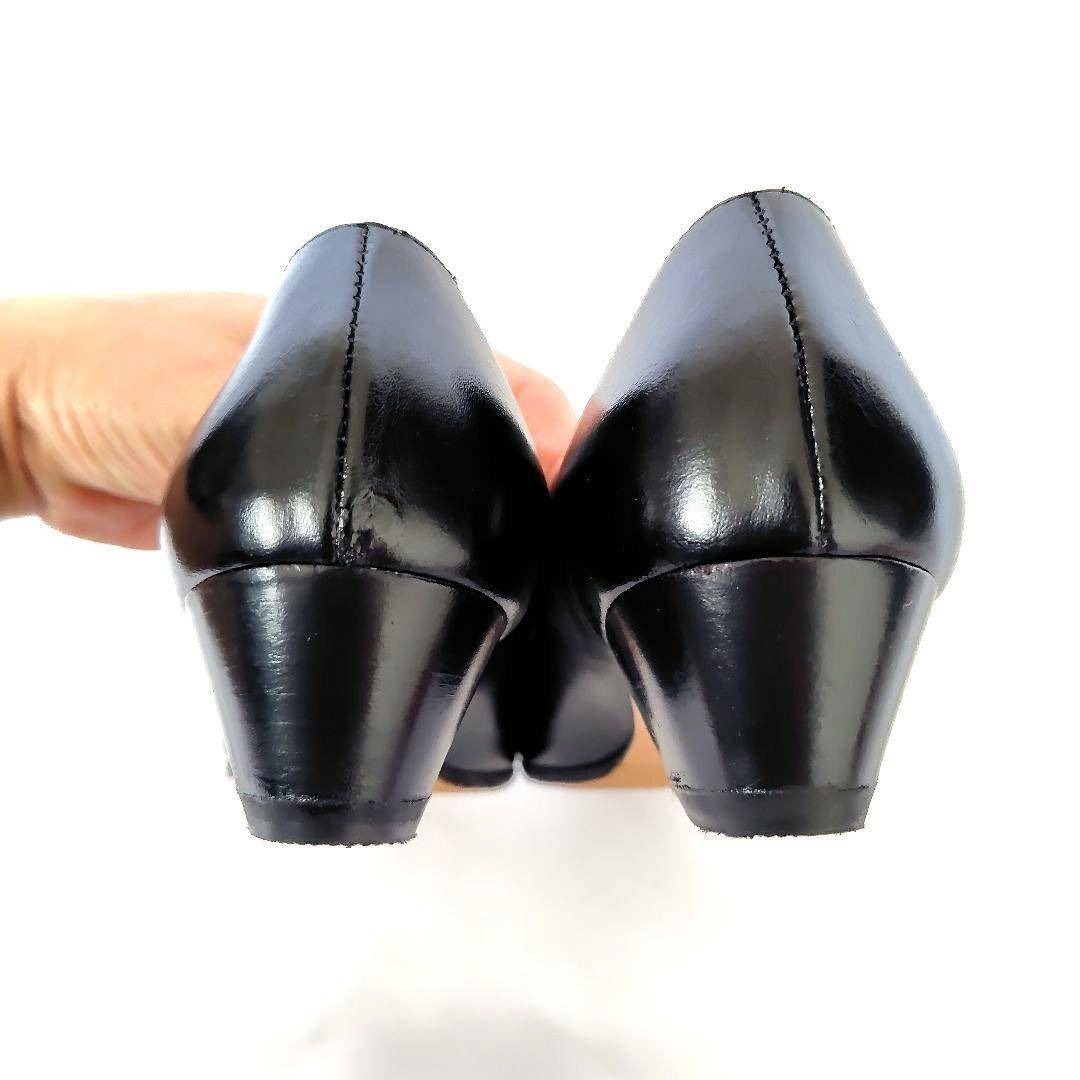 腕利き職人のリペア済良品箱付き【フェラガモ】 ヴァラ パンプス 黒