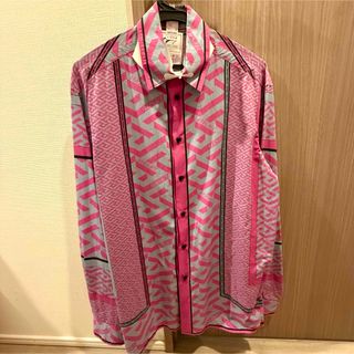 VERSACE（シャツ）のフリマアイテム一覧