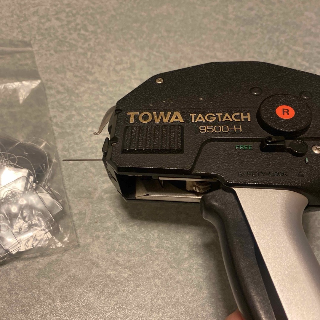 TOWA タグタッチ9500-H 針、タグ、糸2本おまけ付き TOWA タグタッチ