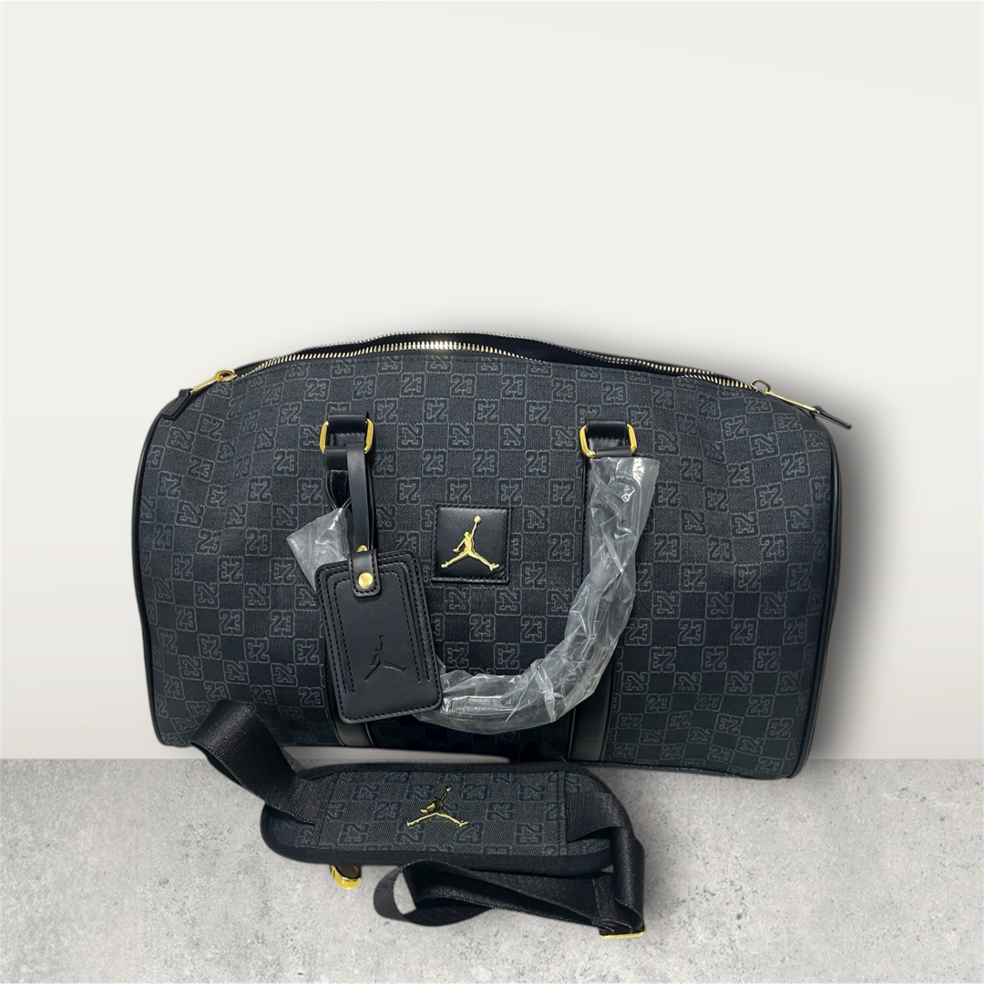 Jordan Brand（NIKE） - Jordan モノグラム ボストンバッグ ブラック