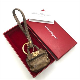 FERRAGAMO - 新品未使用✨24SS フェラガモ キーリング レザー ゴールド