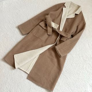 BARNEYS NEW YORK - I'hiver カシミア100ブルーフォックス襟コートの