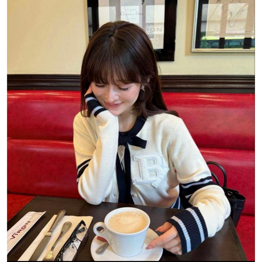 Bibiy. B. CLUB TIE CARDIGAN ホワイトの通販はau PAY マーケット