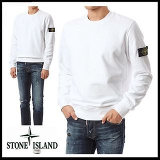 STONE ISLAND（スウェット ・ ホワイト/白色系）のフリマアイテム一覧