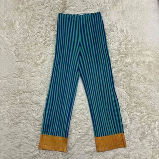 PLEATS PLEASE ISSEY MIYAKE（カジュアルパンツ）のフリマアイテム一覧