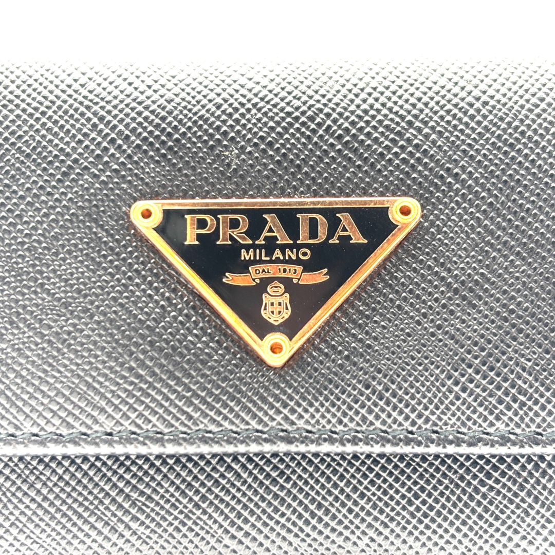 PRADA - 未使用に近い PRADA プラダ 6連 キーケース 三角ロゴ プレート
