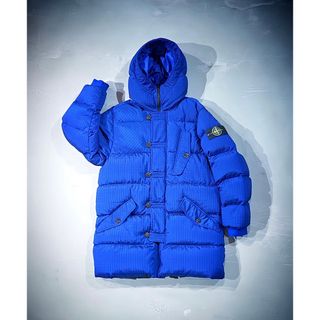 STONE ISLAND（ダウンジャケット ・ ブルー・ネイビー/青色系）の