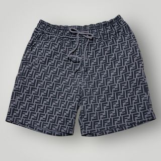 FENDI（ショートパンツ）のフリマアイテム一覧