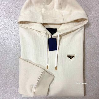 PRADA（パーカー）のフリマアイテム一覧