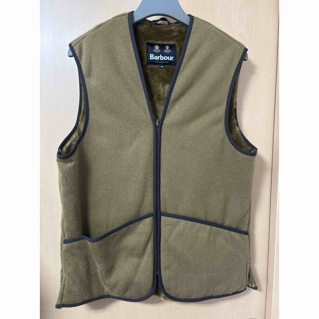 サイズ42】Barbour フロントジップ ファーライナーベスト AW23