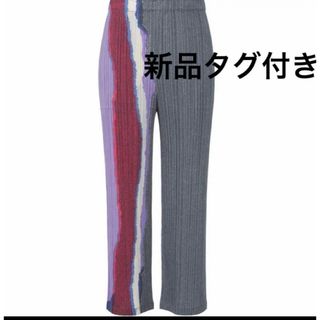 PLEATS PLEASE ISSEY MIYAKE（カジュアルパンツ）のフリマアイテム一覧