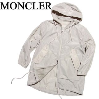 MONCLER（スプリングコート）のフリマアイテム一覧
