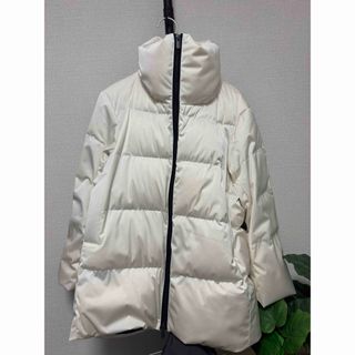 UNIQLO - UNIQLO +j 復刻版 ダウンボリュームジャケット オフホワイト