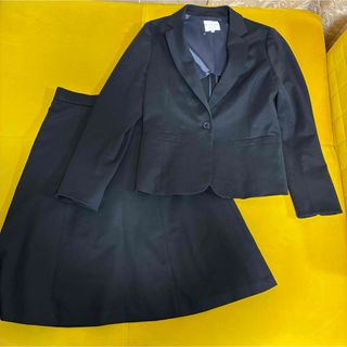 kumikyoku（組曲）（スーツ）のフリマアイテム一覧