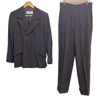 Max Mara（スーツ）のフリマアイテム一覧