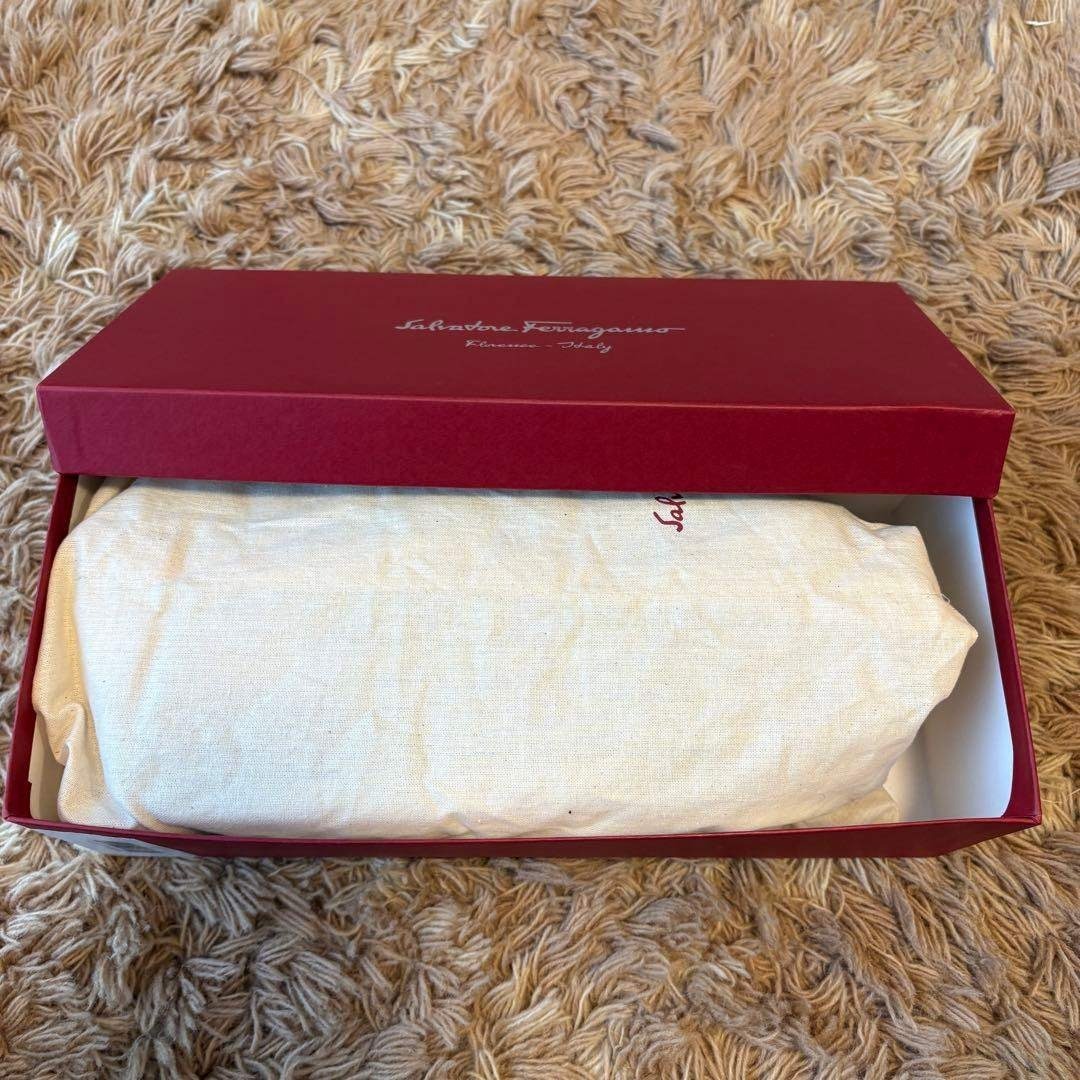 Salvatore Ferragamo - 【未使用】フェラガモ ガンチーニ ローファー