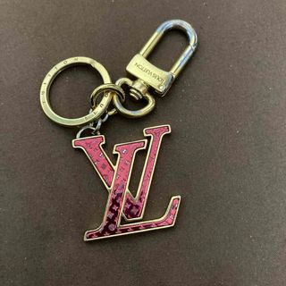 LOUIS VUITTON - LOUIS VUITTON ルイヴィトン ポルトクレ カドゥナ