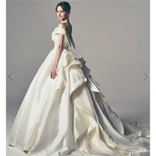 YUMI KATSURA（ウェディングドレス）のフリマアイテム一覧