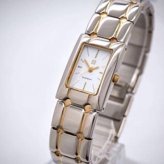 GIVENCHY（腕時計）のフリマアイテム一覧