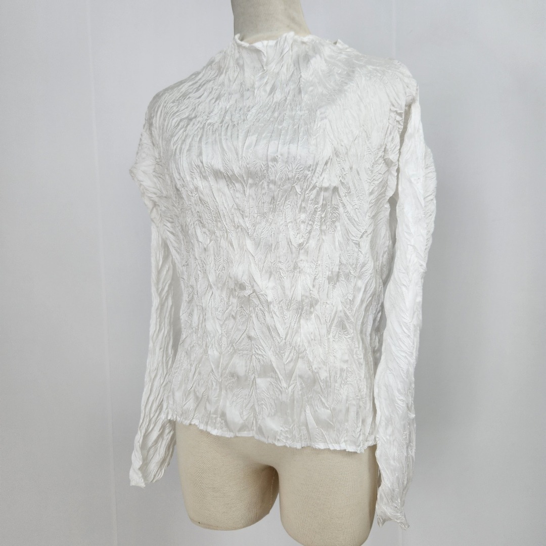 ISSEY MIYAKE - ISSEY MIYAKE ブラウス イッセイミヤケ しわ加工
