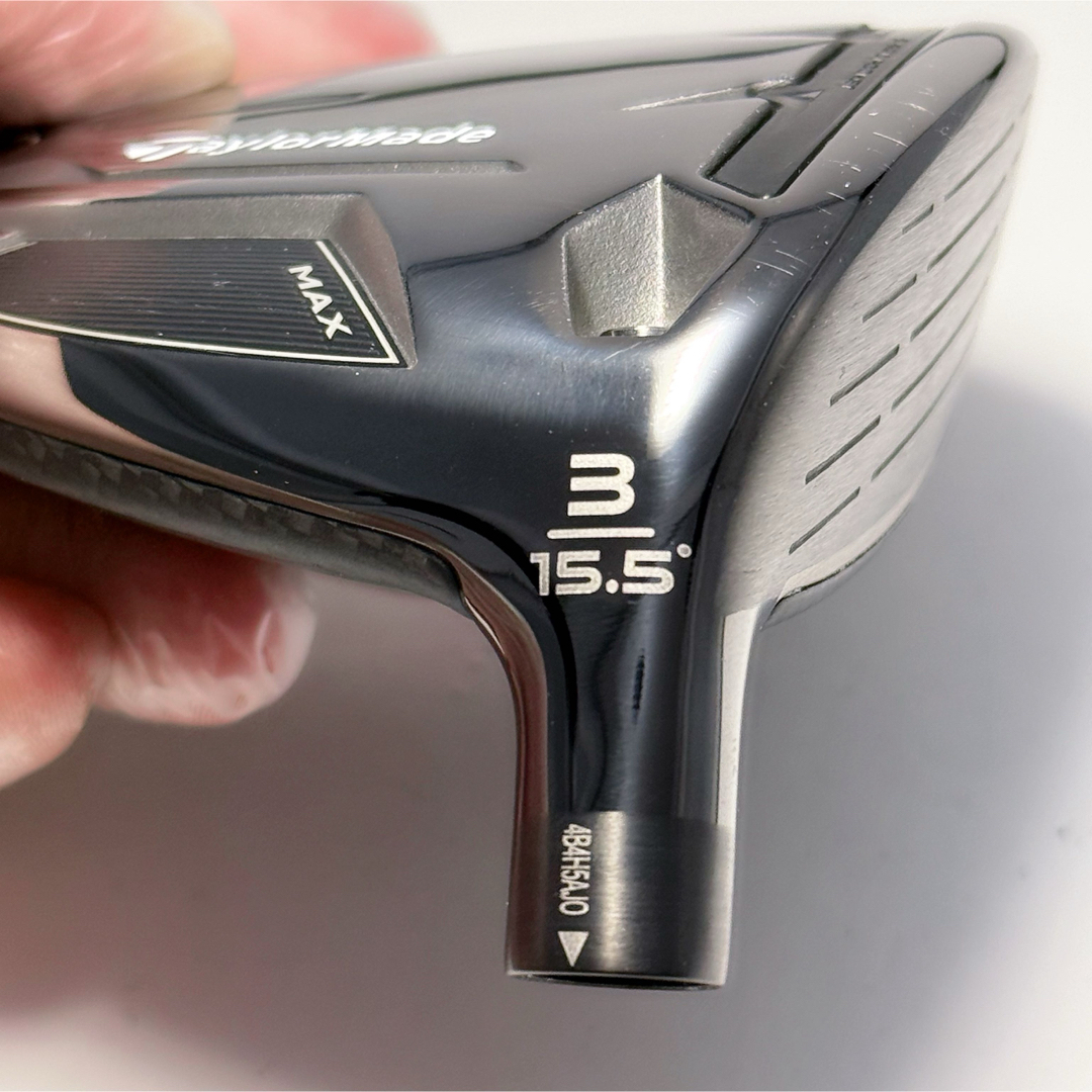 TaylorMade - Qi35MAX 3w 15.5° フェアウェイウッド ヘッドとカバー