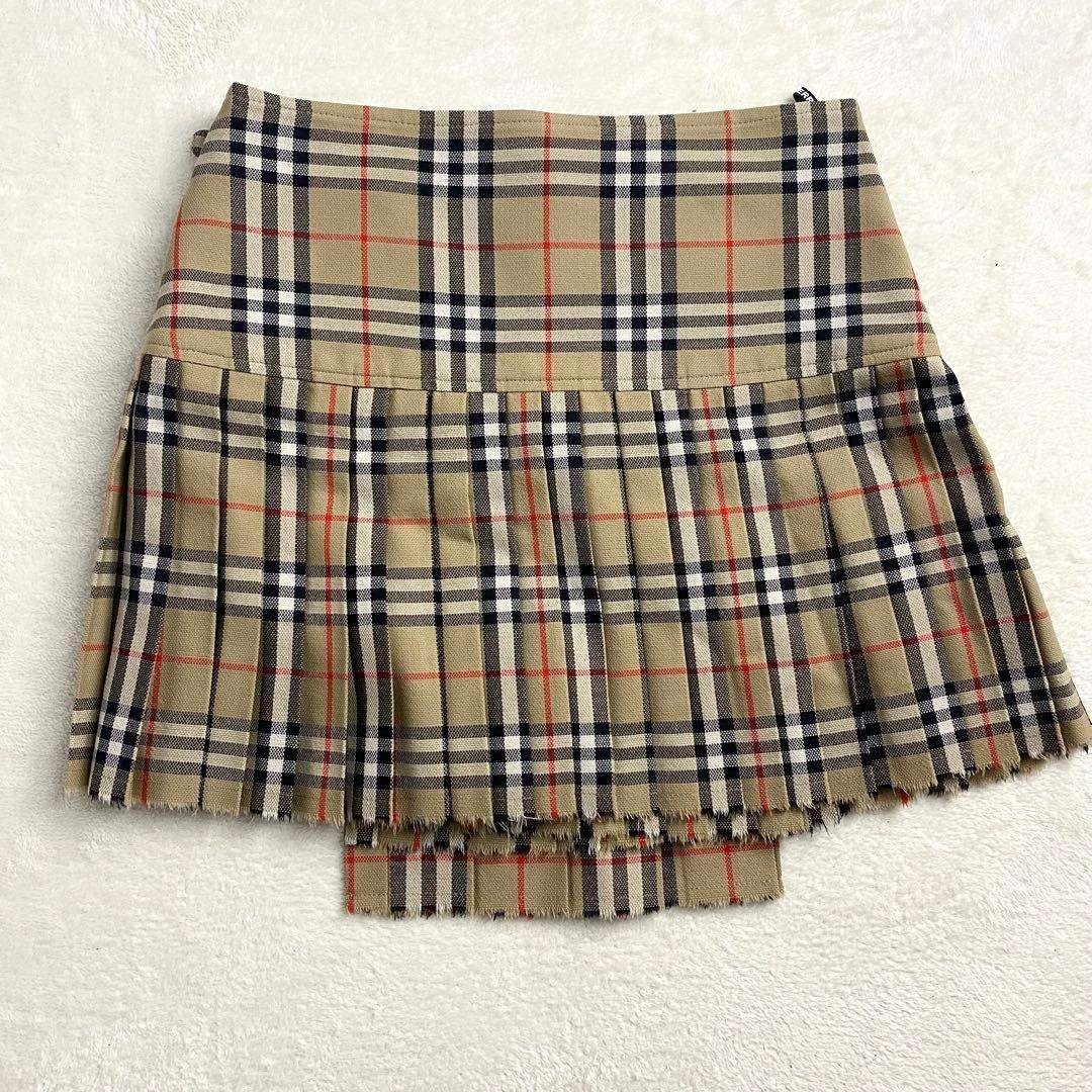 BURBERRY - 【現行☆人気】バーバリー ノバチェック スカート プリーツ