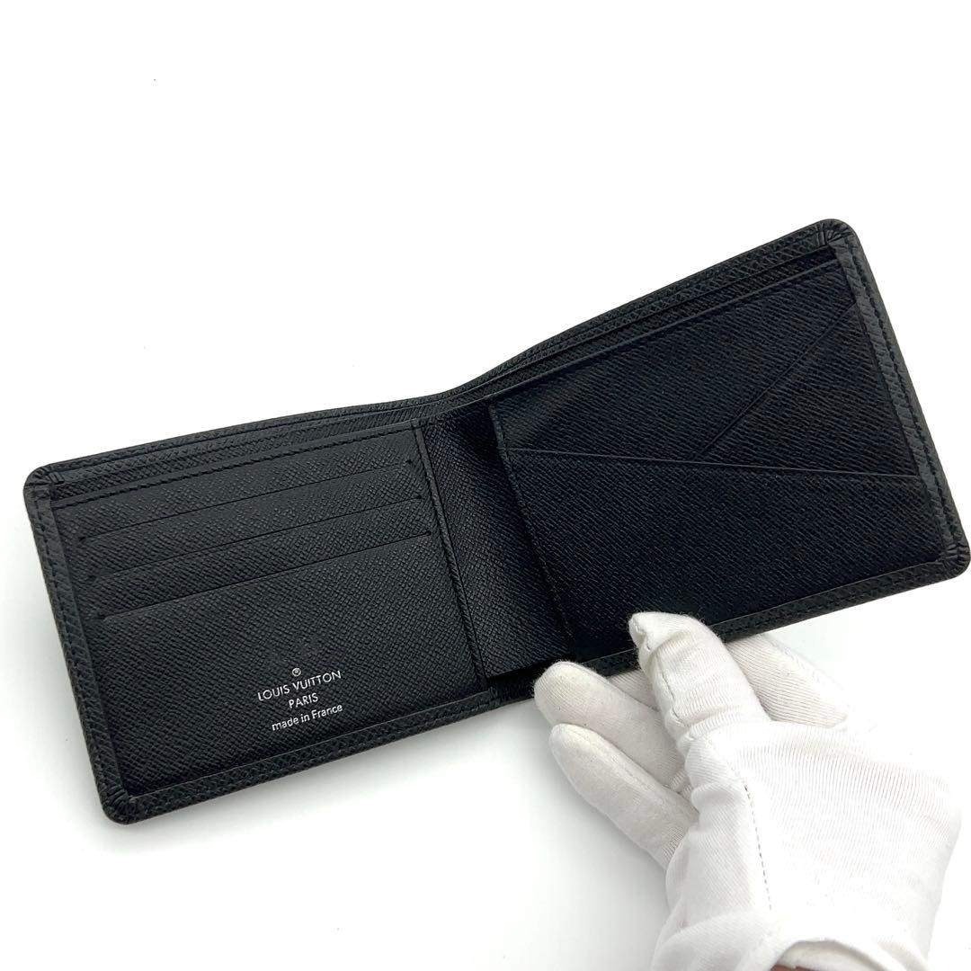 LOUIS VUITTON - 【未使用級】ルイヴィトン タイガ ミュルティプル 二