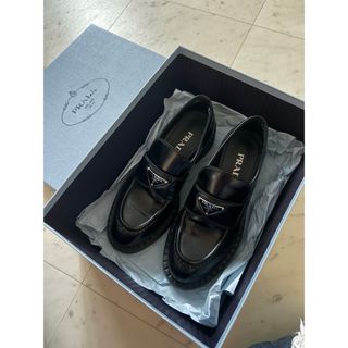 PRADA - 【新品未使用】プラダ PRADA バックル ローファーシューズの
