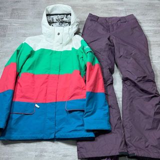 HOLDEN スノボスキーウェア上下の通販 by みつばの店｜ラクマ