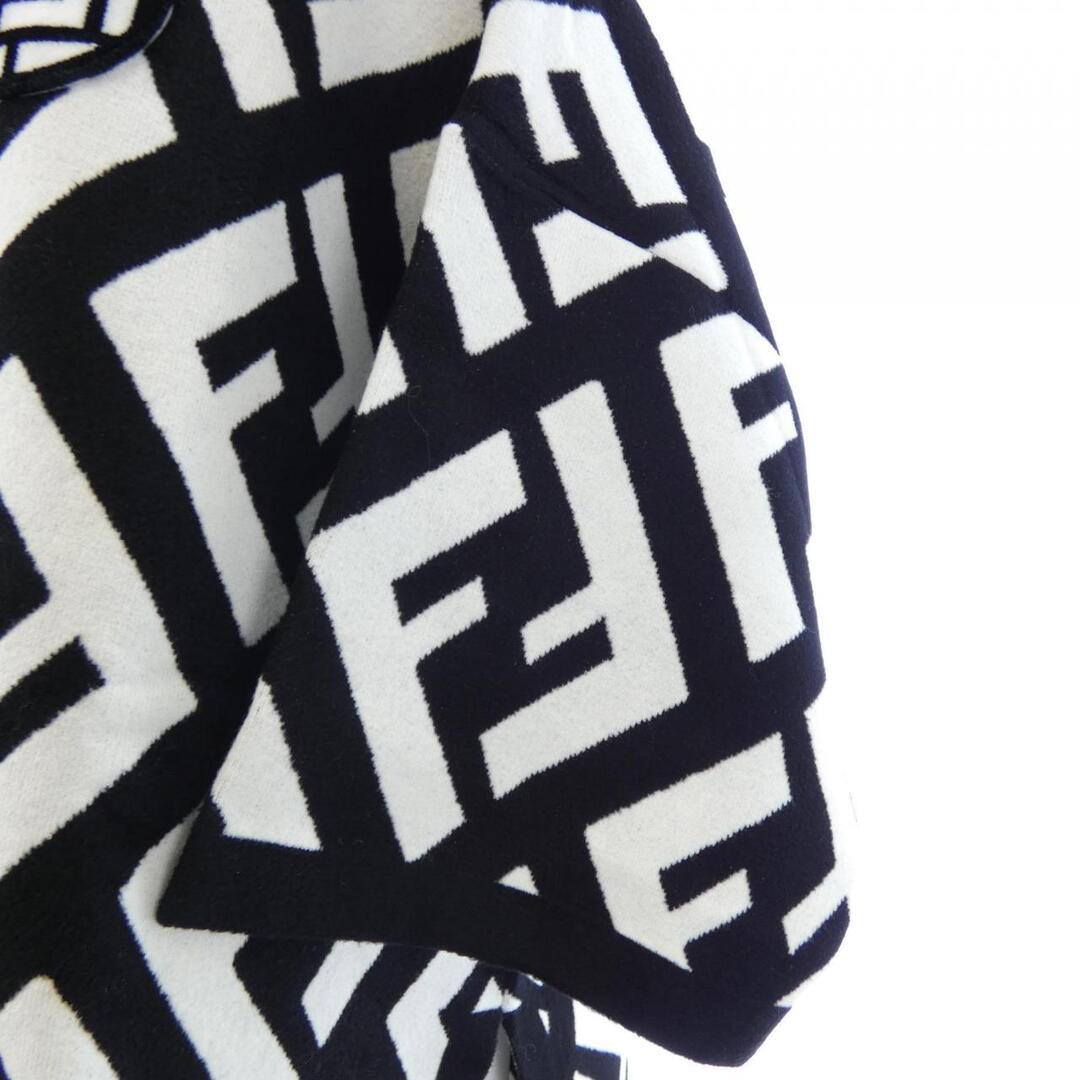 FENDI - フェンディ FENDI FFモチーフ FZY639 A3PU ニットの通販 by