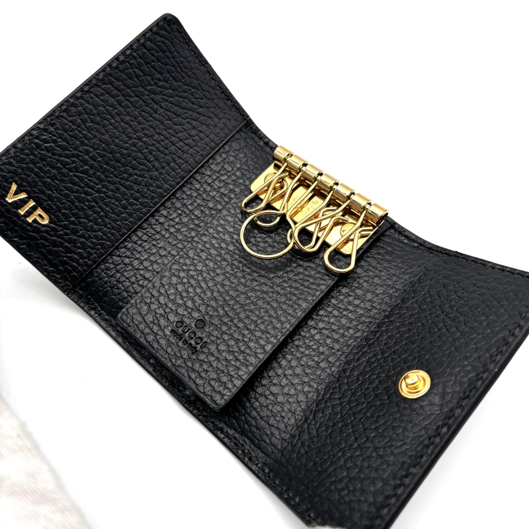 GUCCI - 未使用保管品 GUCCI グッチ 6連 キーケース VIP GG スプリーム