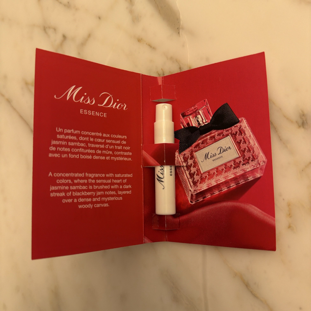 Dior - 【新品】Dior ミスディオール エッセンス パルファン 香水