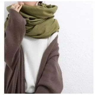 hazama 夜空に駆ける透明彩度のキルティングスヌードの通販 by