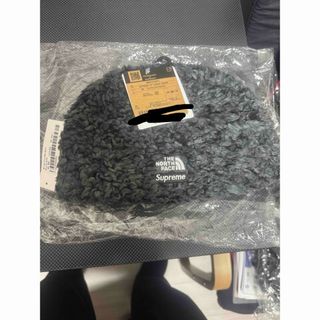 Supreme - supreme ニット帽 ボンボンの通販 by 本田圭佑