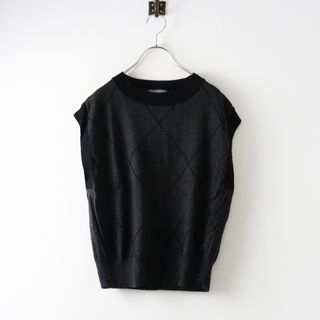 MARGARET HOWELL（ベスト/ジレ）のフリマアイテム一覧