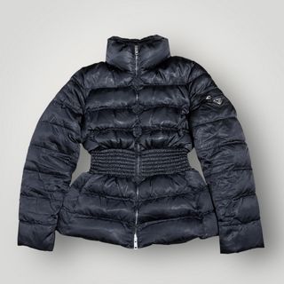 PRADA - 可愛い プラダ ダウン ムートン ファー ホワイトの通販 by o