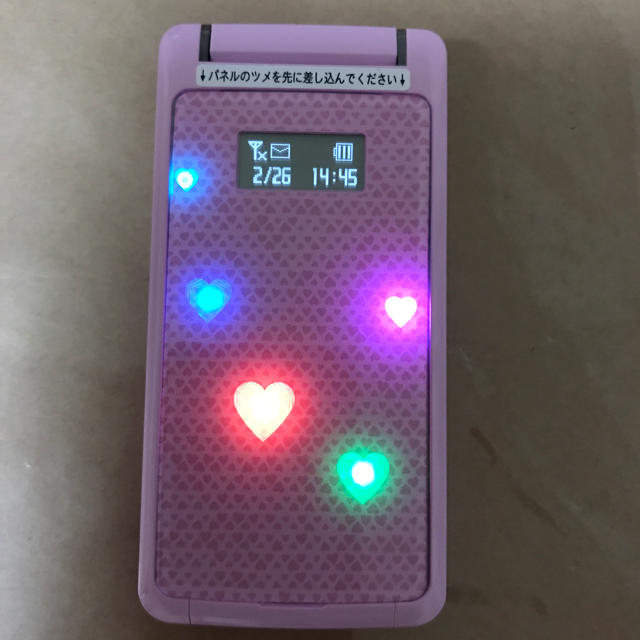 美品SoftBankガラケー】815T ピンク （キティの着せ替えカバー付）の